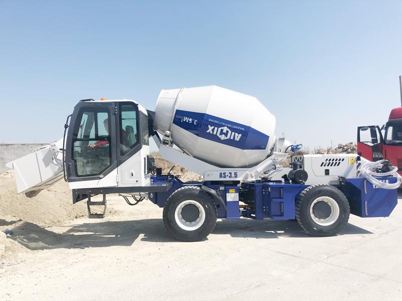 AS3.5-Mixer Beton Self Loading Dijual