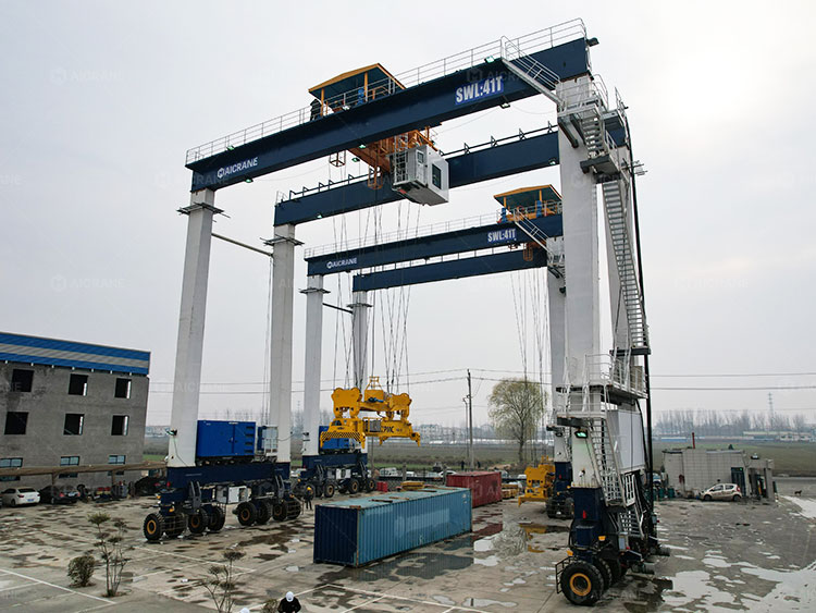 RTG cranes